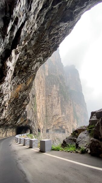 Xiyagou_Cliffside_Road__The_30_Year_Journey_to_Carve_a_Mountain_Miracle____poster - News for amigos, by amigos Xiyagou_Cliffside_Road__The_30_Year_Journey_to_Carve_a_Mountain_Miracle___ video poster