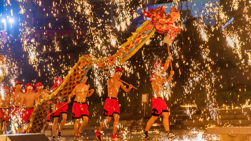 Year_of_the_Dragon_Comes_Alive_with_Tongliang_s_Spectacular_Dragon_Dance - News for amigos, by amigos Year_of_the_Dragon_Comes_Alive_with_Tongliang_s_Spectacular_Dragon_Dance