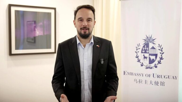 Yerba Mate Tea Sparks Cultural Connections: Uruguayan Consul Shares Tradition in China Yerba_Mate_Tea_Sparks_Cultural_Connections__Uruguayan_Consul_Shares_Tradition_in_China video poster