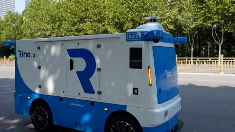 Young_Chinese_Surveyors_Pave_the_Way_for_Driverless_Car_Revolution____poster - News for amigos, by amigos Young_Chinese_Surveyors_Pave_the_Way_for_Driverless_Car_Revolution___ video poster