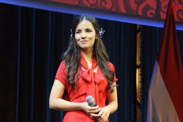 Young_Hungarians_Embrace_Chinese_Culture_Through_Language_and_Tradition