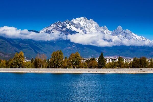 Yulong Snow Mountain: China’s Majestic Silver Dragon 🐉 Yulong_Snow_Mountain__China_s_Majestic_Silver_Dragon__ video poster