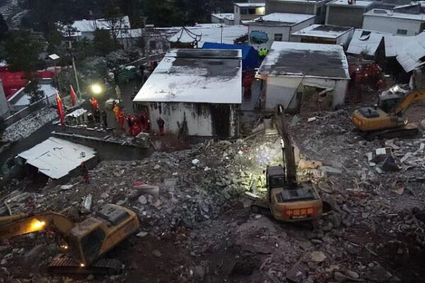 Yunnan Landslide Strikes at Dawn, Community Unites in Recovery ⛰️ Yunnan_Landslide_Strikes_at_Dawn__Community_Unites_in_Recovery___ video poster