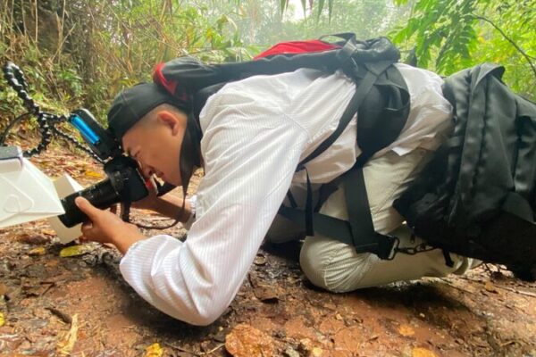 Yunnan Photographer Shines at COP16, Showcasing Biodiversity 🌿📸 Yunnan_Photographer_Shines_at_COP16__Showcasing_Biodiversity___ video poster