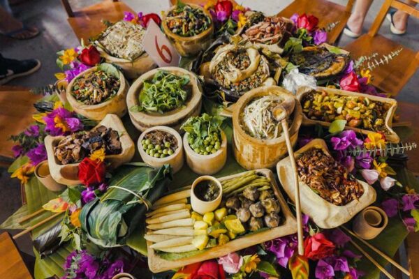 Yunnan’s Vibrant Dai Feast: A Rainbow-Colored Celebration! Yunnan_s_Vibrant_Dai_Feast__A_Rainbow_Colored_Celebration_
