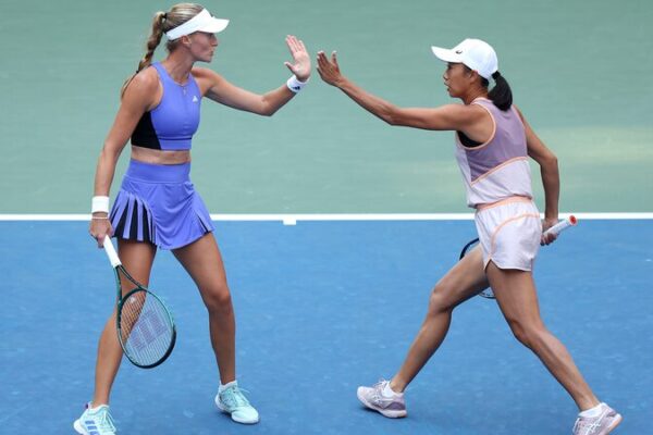 Zhang Shuai and Mladenovic Serve Up a Spot in US Open Doubles Final 🎾🔥 Zhang_Shuai_and_Mladenovic_Serve_Up_a_Spot_in_US_Open_Doubles_Final___