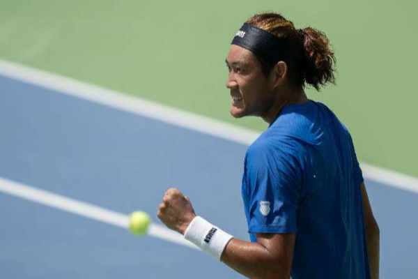 Zhang Zhizhen Serves Up Victory at Cincinnati Open, Takes Down Perricard 🎾🔥 Zhang_Zhizhen_Serves_Up_Victory_at_Cincinnati_Open__Takes_Down_Perricard___