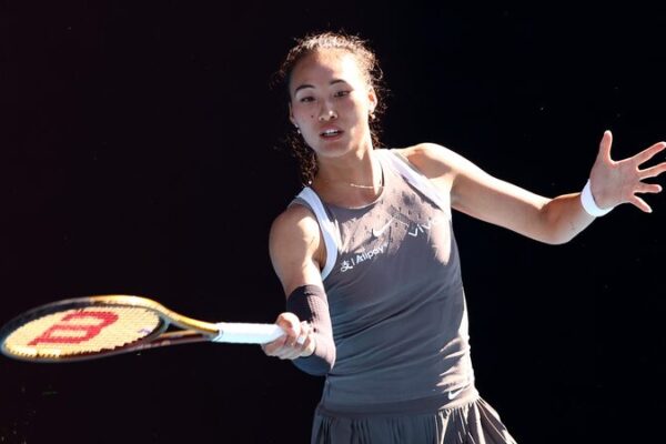 Zheng Qinwen Dominates in Melbourne Charity Match 🎾 Zheng_Qinwen_Dominates_in_Melbourne_Charity_Match__
