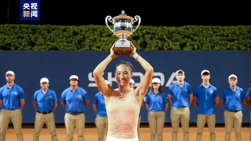 Zheng_Qinwen_Triumphs_Over_Karolina_Muchova_to_Defend_Palermo_Open_Title - News for amigos, by amigos Zheng_Qinwen_Triumphs_Over_Karolina_Muchova_to_Defend_Palermo_Open_Title