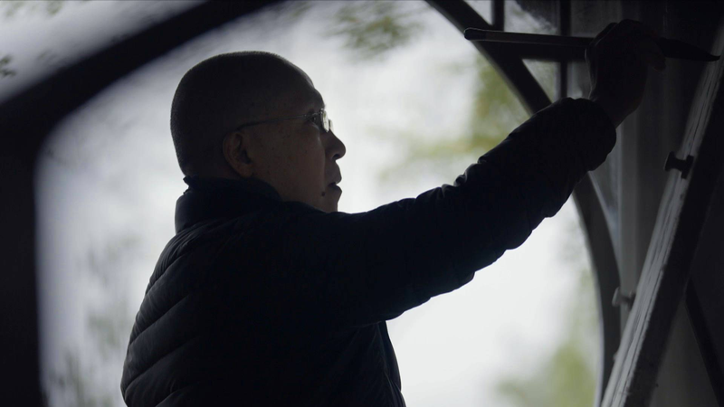 Zhou_Jingxin__Innovating_with_Ink_Sculptures_and_Breaking_Artistic_Boundaries___poster - News for amigos, by amigos Zhou_Jingxin__Innovating_with_Ink_Sculptures_and_Breaking_Artistic_Boundaries__ video poster