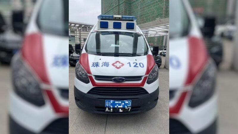 Zhuhai_and_Macao_Unite__Dual_Licensed_Ambulances_Ready_to_Roll_ - News for amigos, by amigos __Zhuhai_and_Macao_Unite__Dual_Licensed_Ambulances_Ready_to_Roll_
