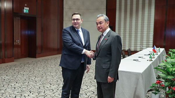 China Aims to Strengthen Ties with Czech Republic at Munich Summit China_Aims_to_Strengthen_Ties_with_Czech_Republic_at_Munich_Summit