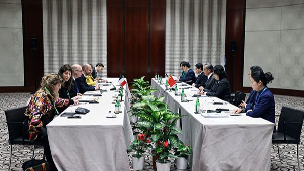 China and France to Act as Stabilizing Forces in Global Order, Says Wang Yi China_and_France_to_Act_as_Stabilizing_Forces_in_Global_Order__Says_Wang_Yi