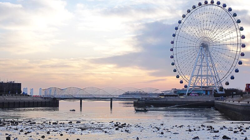 Cold_Wave_Sweeps_Across_the_Chinese_Mainland_s_Central___Eastern_Regions_with_Fierce_Winds - News for amigos, by amigos ___Cold_Wave_Sweeps_Across_the_Chinese_Mainland_s_Central___Eastern_Regions_with_Fierce_Winds