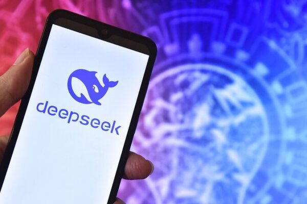 DeepSeek’s Meteoric Rise: Why the U.S. is Feeling the Heat 🔥 DeepSeek_s_Meteoric_Rise__Why_the_U_S__is_Feeling_the_Heat__