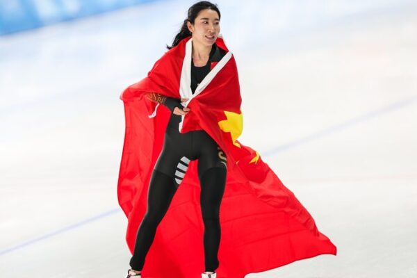 Gold Glory: Chinese Skater Han Mei Shines at Asian Winter Games 🥇⛸️ Gold_Glory__Chinese_Skater_Han_Mei_Shines_at_Asian_Winter_Games____ video poster