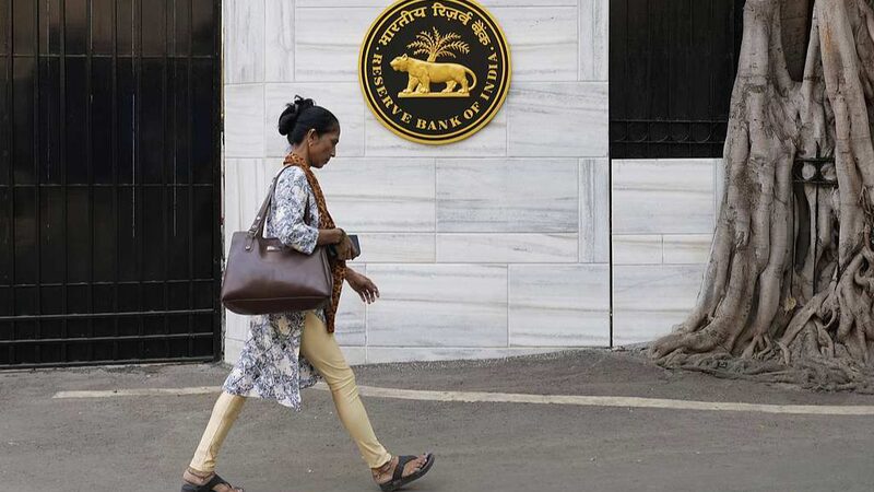 India_s_RBI_Slashes_Interest_Rates_for_First_Time_Since_2020___ - News for amigos, by amigos India_s_RBI_Slashes_Interest_Rates_for_First_Time_Since_2020___