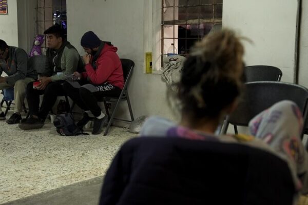 Migrants Stranded in Mexico Face Uncertain Future Amid U.S. Deportation Surge Migrants_Stranded_in_Mexico_Face_Uncertain_Future_Amid_U_S__Deportation_Surge video poster
