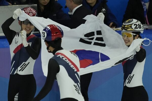 South Korea Snags First Gold at 9th Asian Winter Games South_Korea_Snags_First_Gold_at_9th_Asian_Winter_Games