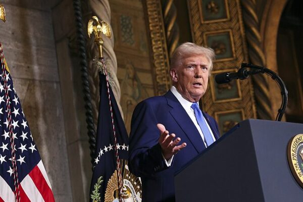 Trump Admin’s ‘Massacre’ of Federal Workers Sparks Legal Battles Trump_Admin_s__Massacre__of_Federal_Workers_Sparks_Legal_Battles