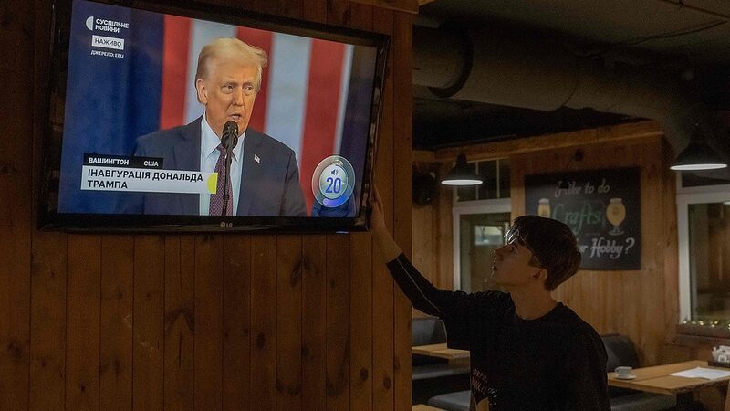 Trump_Points_Fingers_at_Ukraine_Amid_Shifting_U_S__Russia_Talks_poster - News for amigos, by amigos Trump_Points_Fingers_at_Ukraine_Amid_Shifting_U_S__Russia_Talks video poster