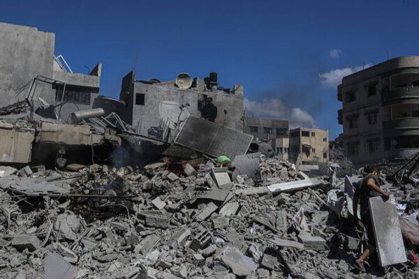 Gaza Conflict Deepens Amid Heavy Air Strikes Gaza_Conflict_Deepens_Amid_Heavy_Air_Strikes