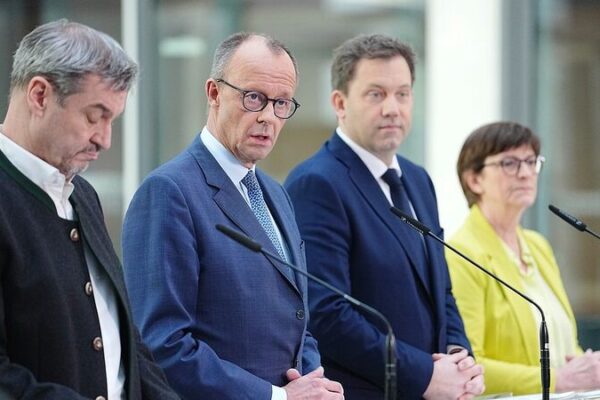 Germany’s CDU/CSU and SPD Start Coalition Talks After Election Germany_s_CDU_CSU_and_SPD_Start_Coalition_Talks_After_Election