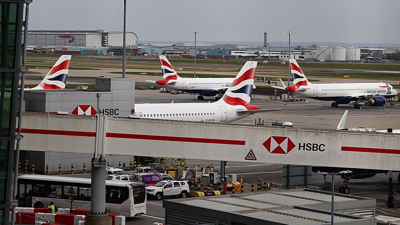 Heathrow_Runway_Back_in_Action_After_Power_Outage_poster-2 - News for amigos, by amigos Heathrow_Runway_Back_in_Action_After_Power_Outage video poster