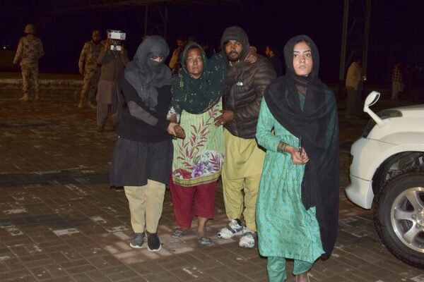 Heroic Rescue in Pakistan Train Attack: 155 Saved Heroic_Rescue_in_Pakistan_Train_Attack__155_Saved