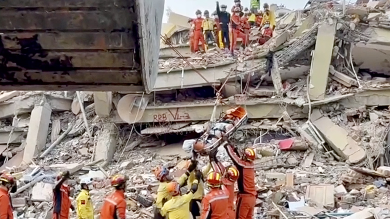 Lifesaving_Aid_and_Rescue_from_the_Chinese_Mainland_in_Myanmar_Quake video poster