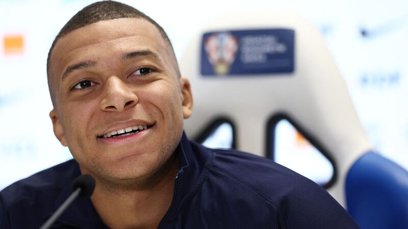 Mbappe_Thrilled_to_Reunite_with_France_Squad