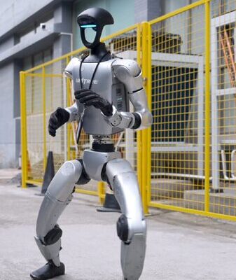 Meet_the_Kung_Fu_Master__The_Chinese_Mainland_s_G1_Robot_Now_on_Sale_ video poster