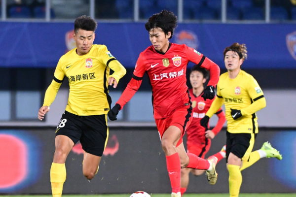 Six-Goal Thriller: Shanghai Port, Qingdao West Coast Draw Six_Goal_Thriller__Shanghai_Port__Qingdao_West_Coast_Draw