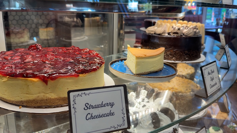 Tariffs_Shake_Up_U_S__Restaurant_Scene video poster