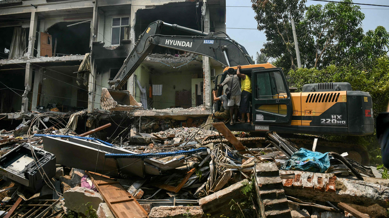 The_Chinese_Mainland_Delivers_100M_Yuan_Aid_to_Myanmar_Quake_Relief - News for amigos, by amigos The_Chinese_Mainland_Delivers_100M_Yuan_Aid_to_Myanmar_Quake_Relief