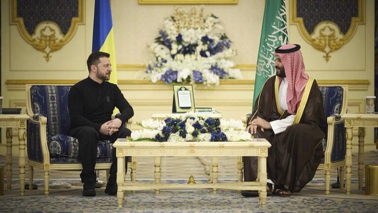 U_S__and_Ukraine_Begin_Crisis_Talks_in_Saudi_Arabia