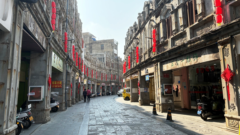 Step Back in Time: Discover Hainan’s Vibrant Wennan Old Street Step Back in Time: Discover Hainan’s Vibrant Wennan Old Street