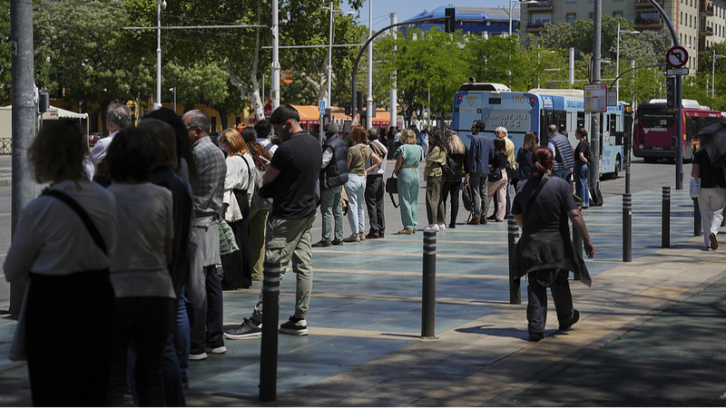 Barcelona Bounces Back: Live Update on Massive Outage Barcelona_Bounces_Back__Live_Update_on_Massive_Outage video poster