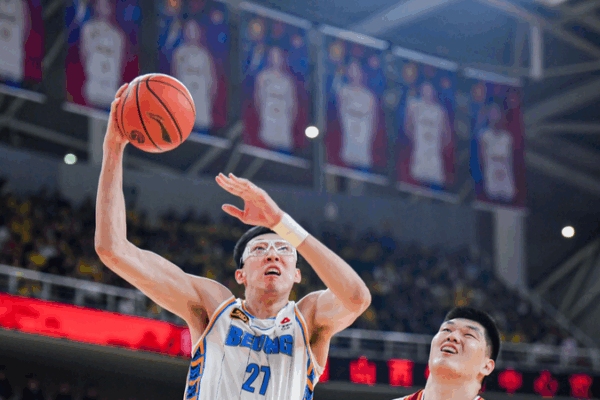 Beijing Ducks Soar to 1-0 Lead in CBA Semifinals Beijing_Ducks_Soar_to_1_0_Lead_in_CBA_Semifinals