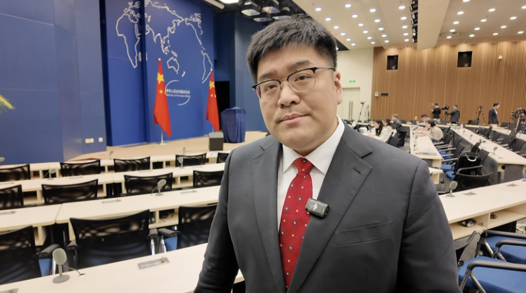 Beijing_Vows_Strong_Response_to_84__U_S__Tariffs video poster