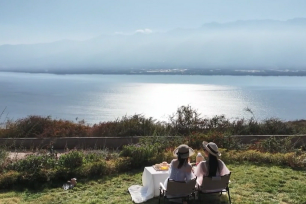 Dali’s Long-Term Travel Boom: Nature and Culture Unite Dali_s_Long_Term_Travel_Boom__Nature_and_Culture_Unite video poster