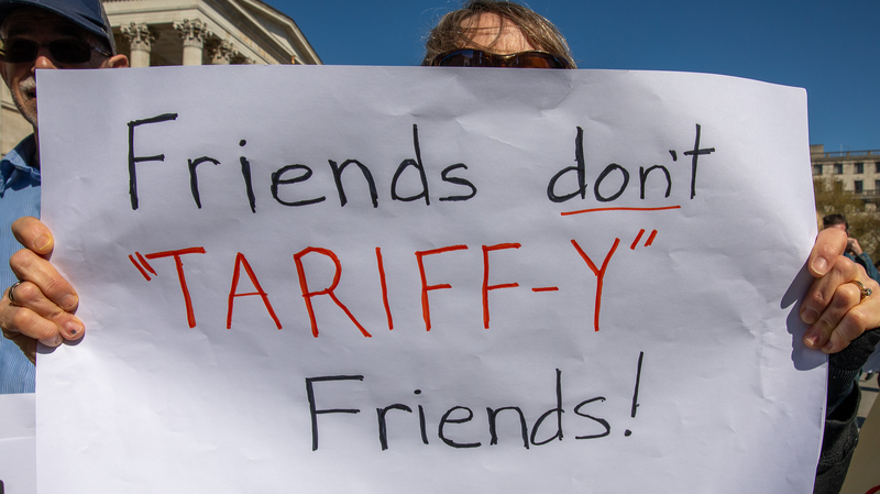 Europeans_Rally__Hands_Off__on_Trump_s_Tariff_Policies - News for amigos, by amigos Europeans_Rally__Hands_Off__on_Trump_s_Tariff_Policies