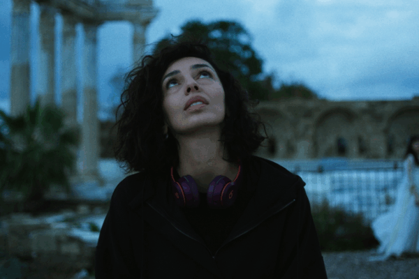 Fantasy_Dramedy__Apollon_by_Day_Athena_by_Night__Steals_the_Scene