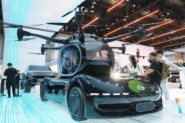 Flying_Car_Concepts_Soar_at_2025_Shanghai_Auto_Show