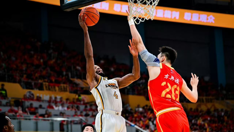Guangsha_Lions_Roar_to_2_0_Lead_in_CBA_Semifinals - News for amigos, by amigos Guangsha_Lions_Roar_to_2_0_Lead_in_CBA_Semifinals