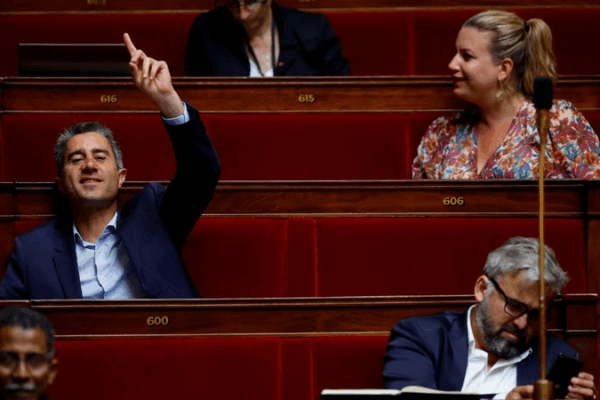 Israel Cancels Visas Ahead of French Lawmakers’ Visit Israel_Cancels_Visas_Ahead_of_French_Lawmakers__Visit