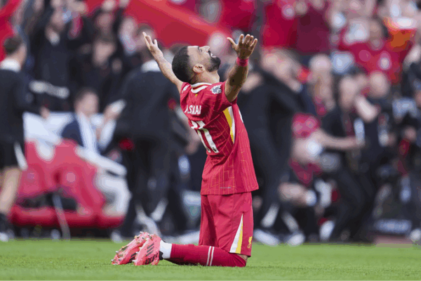 Liverpool Thrashes Spurs to Clinch Title Liverpool_Thrashes_Spurs_to_Clinch_Title