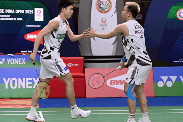 Malaysian Badminton Duo: Olympic Triumph & Future Ambitions! Malaysian_Badminton_Duo__Olympic_Triumph___Future_Ambitions_ video poster