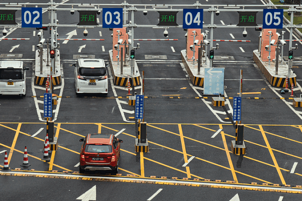 Mega Bridge Sees 70% Surge in International Travelers Mega_Bridge_Sees_70__Surge_in_International_Travelers
