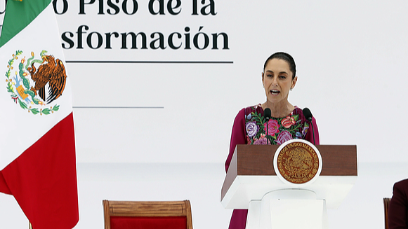 Mexico_Seeks_U_S__Dialogue_to_Avert_Reciprocal_Tariffs - News for amigos, by amigos Mexico_Seeks_U_S__Dialogue_to_Avert_Reciprocal_Tariffs